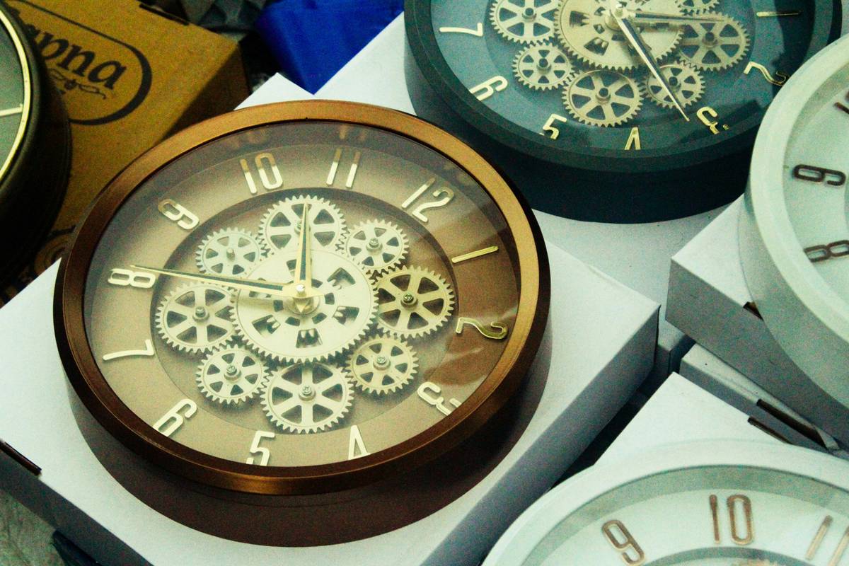 Decorative Clocks for Walls: 7 Proven Tips to Avoid Costly Mistakes
